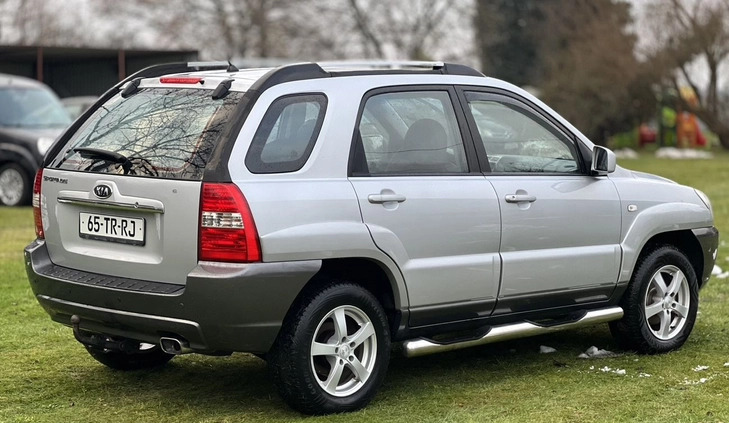 Kia Sportage cena 19200 przebieg: 203882, rok produkcji 2007 z Włoszczowa małe 191